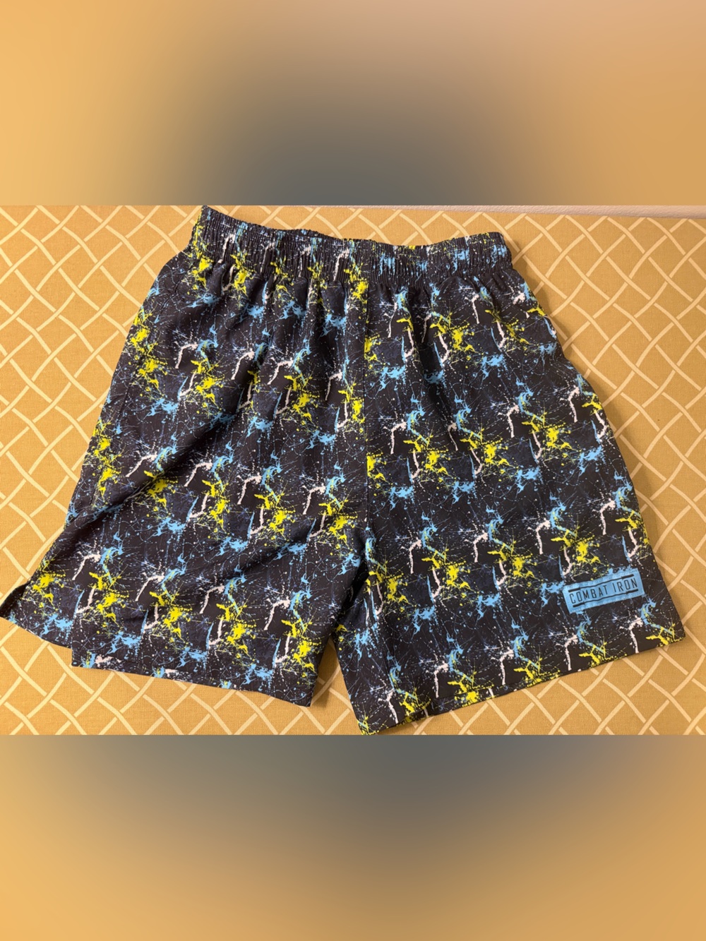 Combat Iron Men’s Splatter Print Athletic Gym Shorts Black Blue Yellow Small